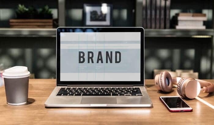 Tips for Creating Bespoke Signs that Attract Customers