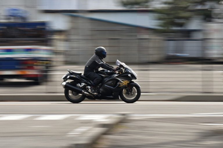 Motorcycle Safety Tips – How to Ride Safely