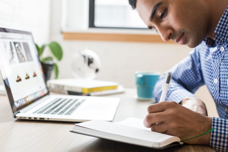 5 IMPORTANT GHOSTWRITING TIPS FOR BEGINNERS