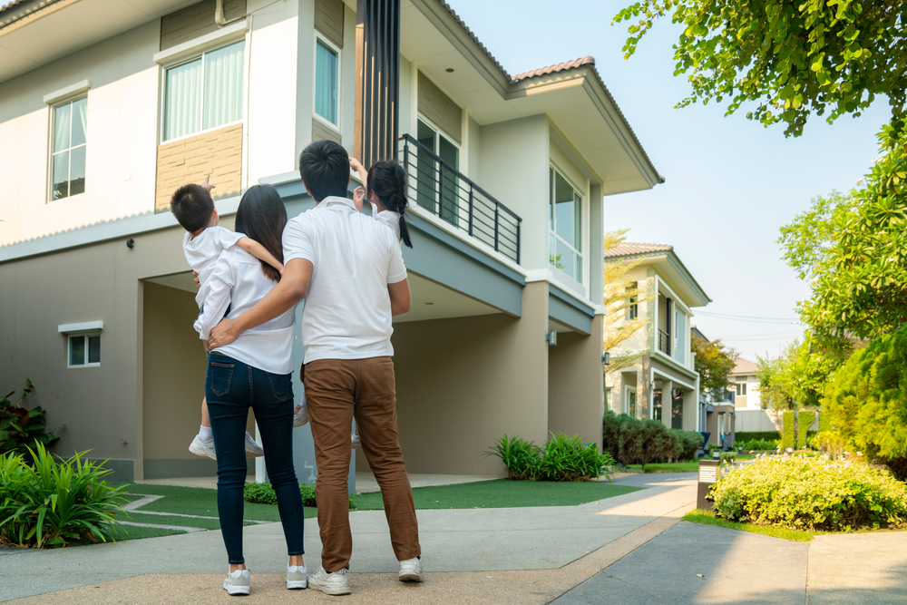 Opines About House-Hunting Process