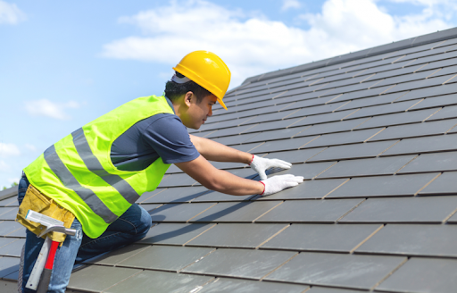 Three warning signs indicating the need to hire a roofing contractor
