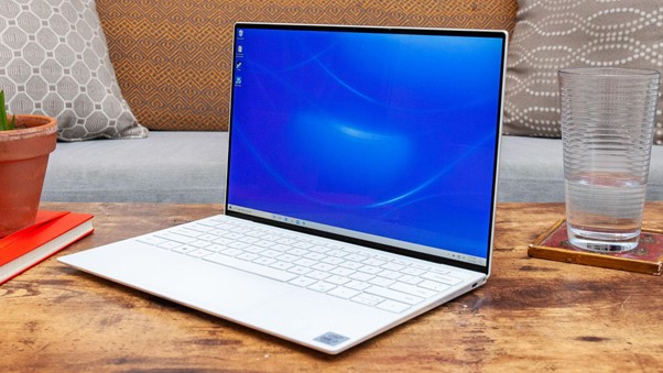 7 Easy to Carry and Lightweight Laptops Available in India